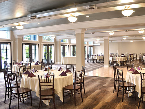 Lewiston room banquet with tables and chairs